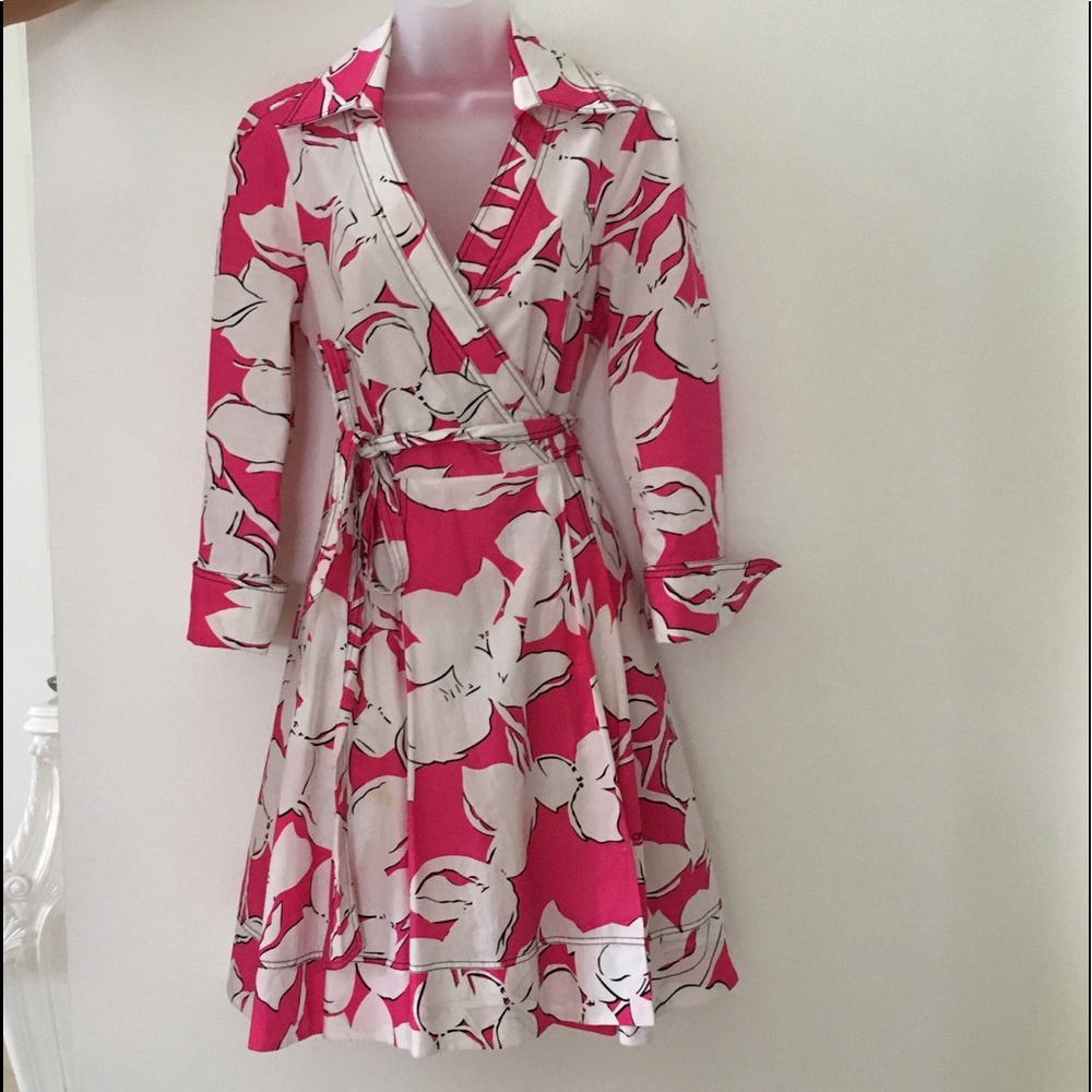 Diane Von Furstenberg Pink &  White Wrap Dress
